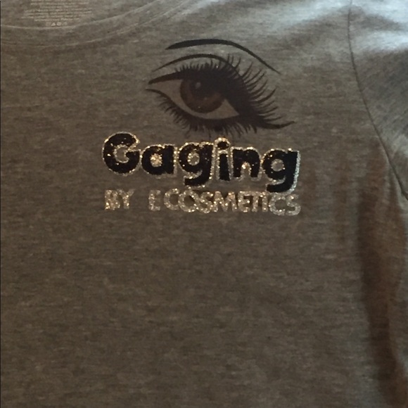 Customized Apparel - Picture 5 of 8